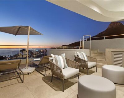 Villa MonteMare – Luxury living in Camps Bay with sea views and pool