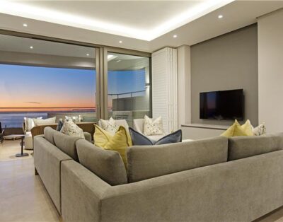 Villa MonteMare – Luxury living in Camps Bay with sea views and pool