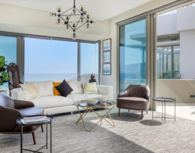 Medburn Vista Maris – 3 Bedroom Luxury Apt in Camps Bay with pool
